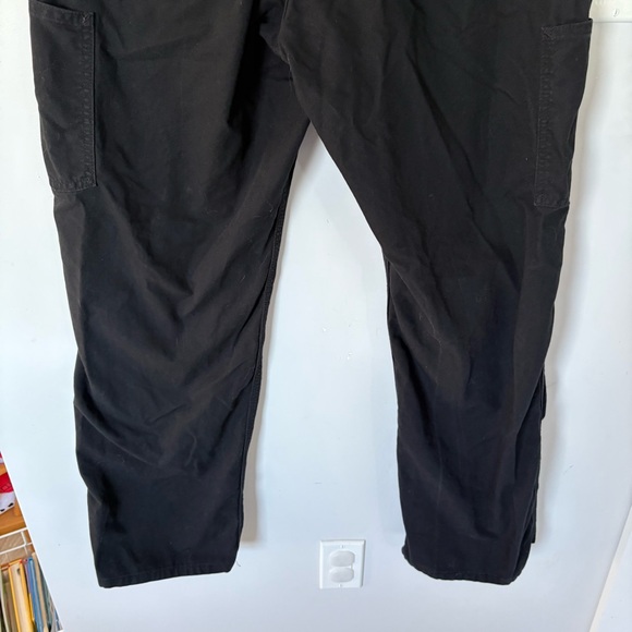 Carhartt Men's Black Cargo Pants Loose Fit Size 33x32 - Picture 7 of 8